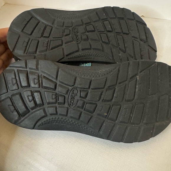 Chaco Turquoise White Yellow Unisex/Girls Summer Ready Sandals EUC Fast Ship - Picture 8 of 12